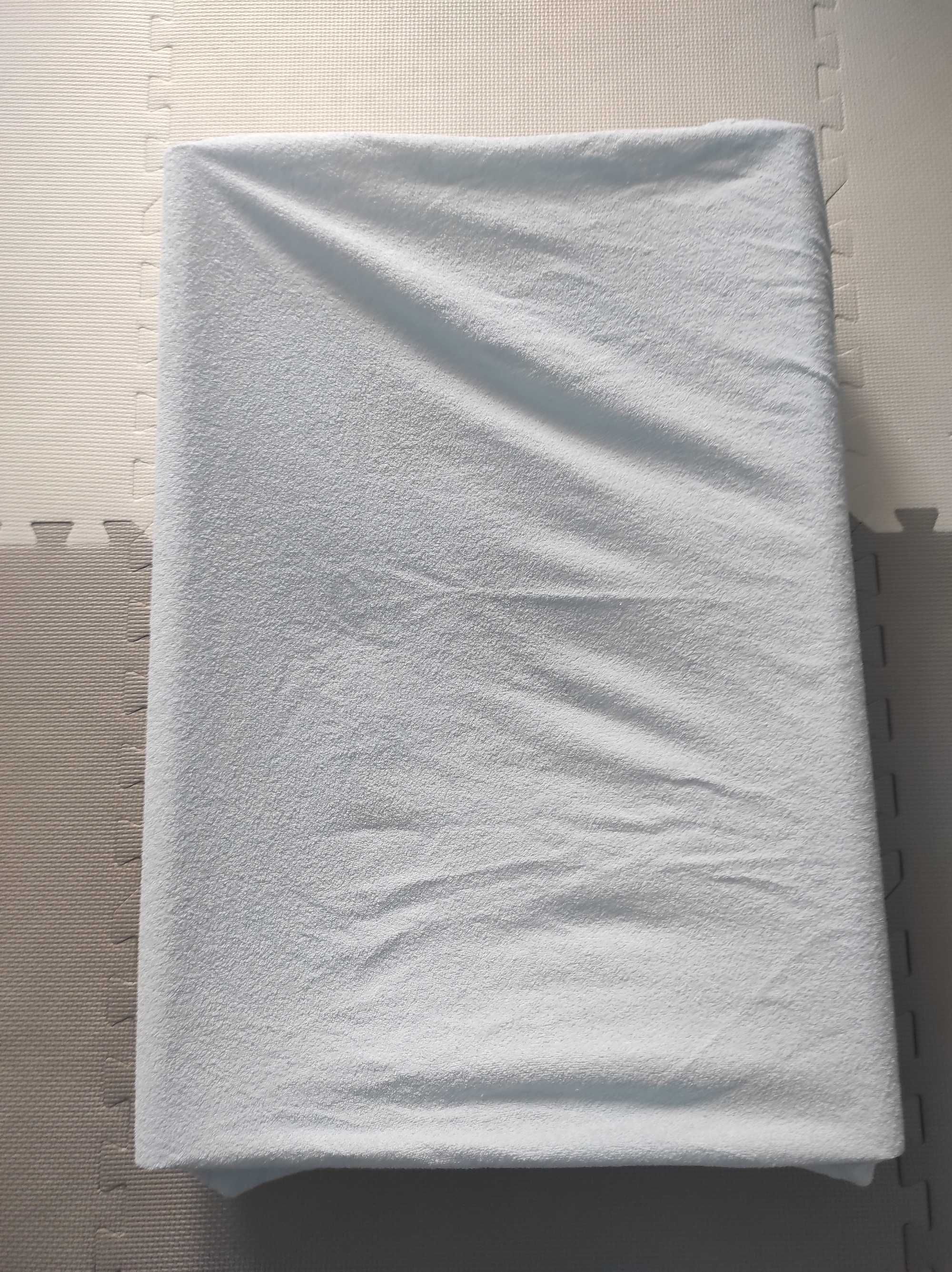 Przewijak na łóżeczko + prześcieradełko