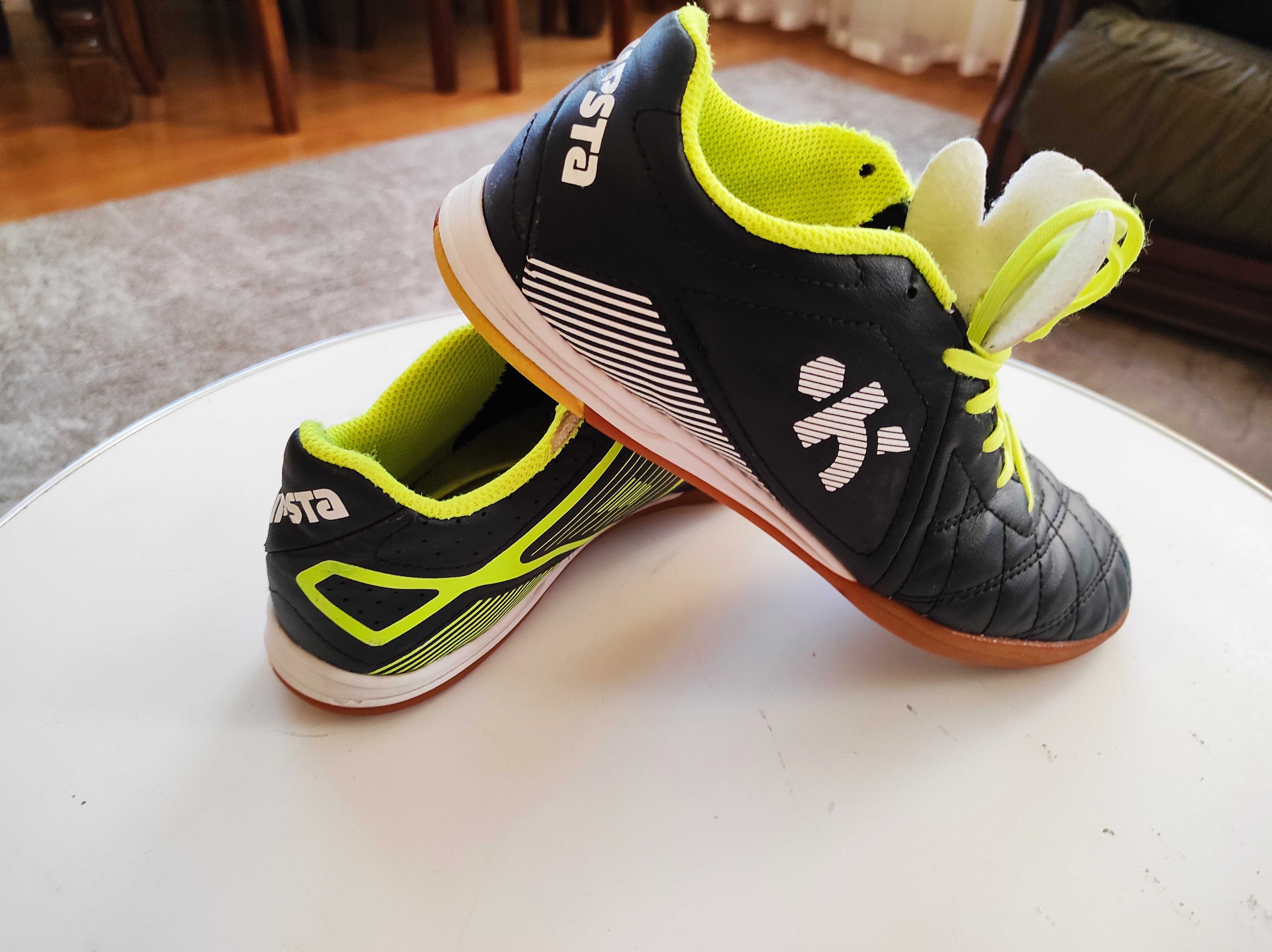 Buty sportowe halowe KIPSTA rozm,.37