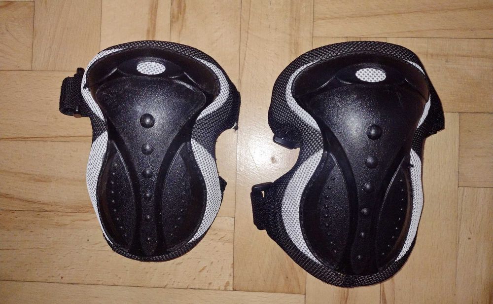 Nakolanniki ochronne sportowe - Rolki / Deskorolka / Rower