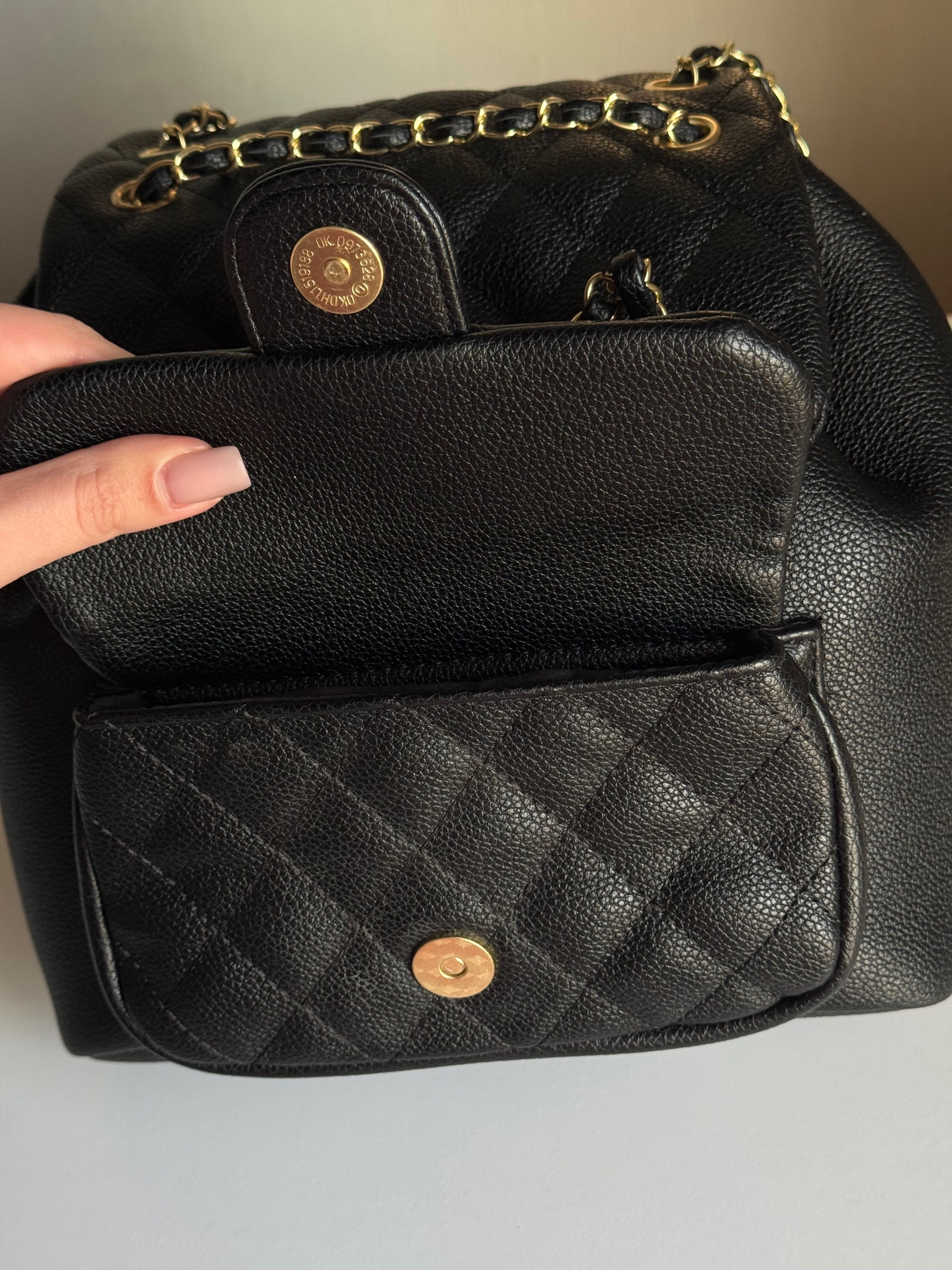 Шкіряний чорний портфель Chanel рюкзак