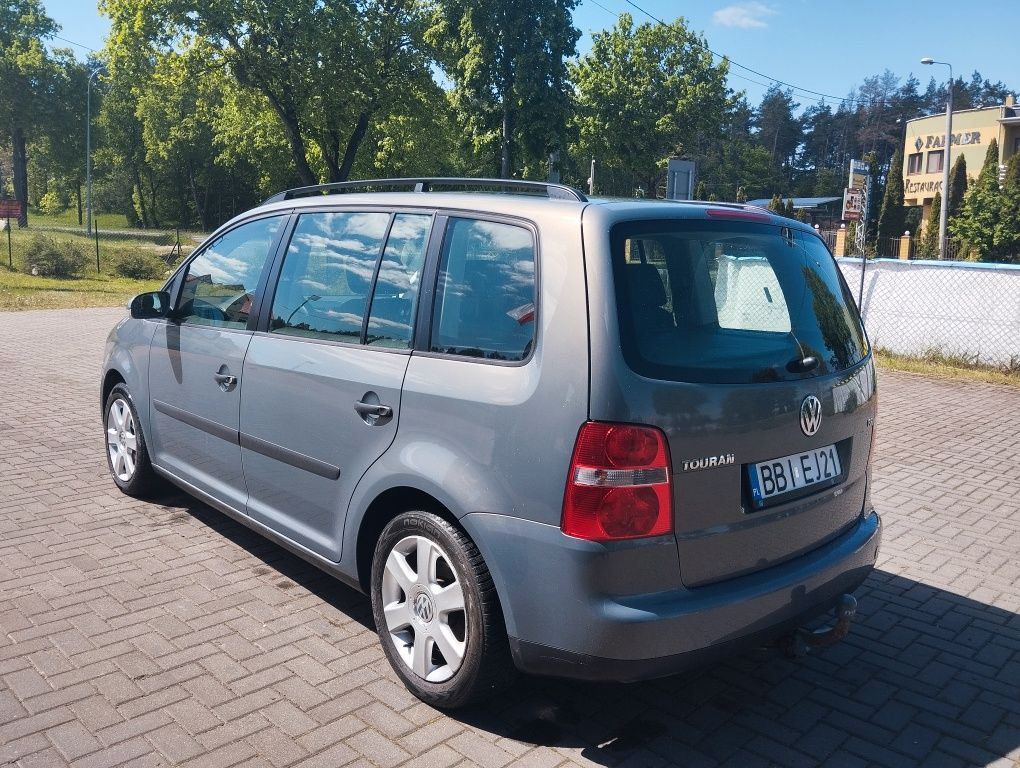 VW TOURAN 1.6 benzyna // Klima // Hak