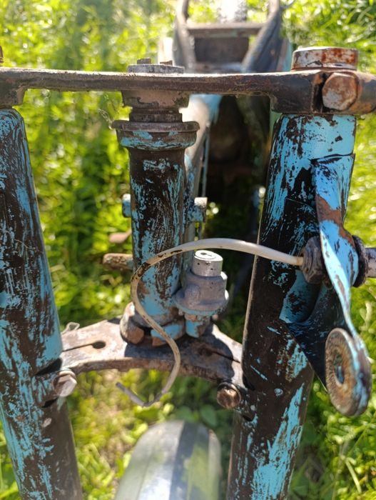 Глушитілля иж планета 3 амортизатори крила  вилка картер цепка кожух