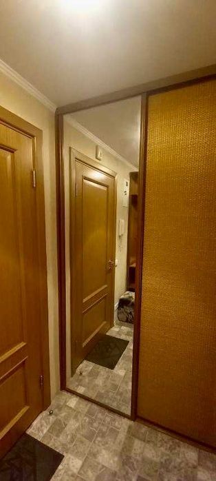 Продаж 2-кімн.квартири з ремонтом Дніпровська набережна 9 А, Березняки