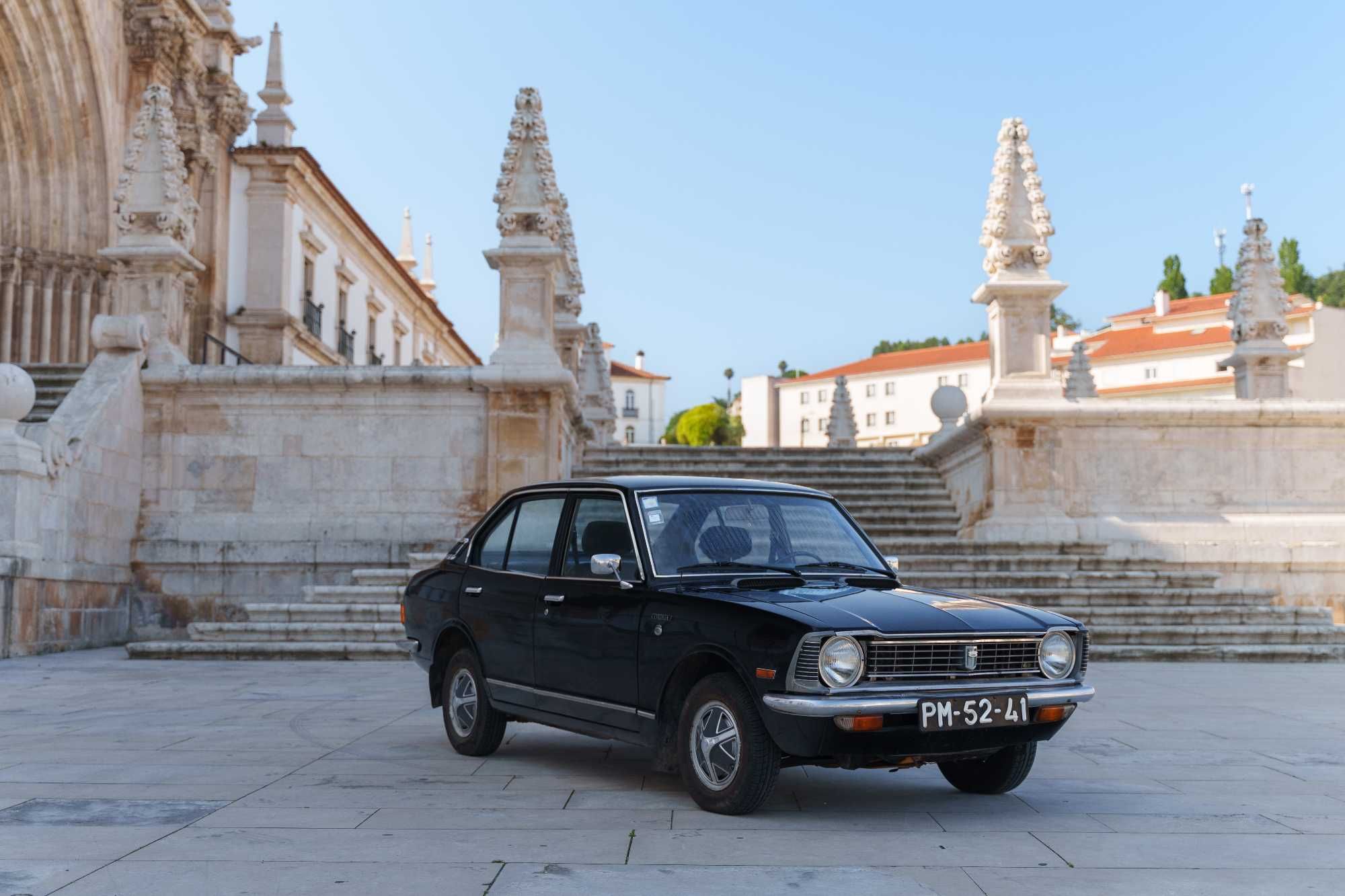 Toyota Corolla KE20 Deluxe para Eventos