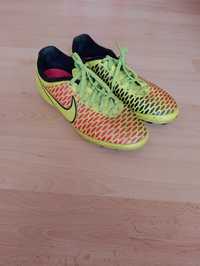 Korki AG Nike Magista