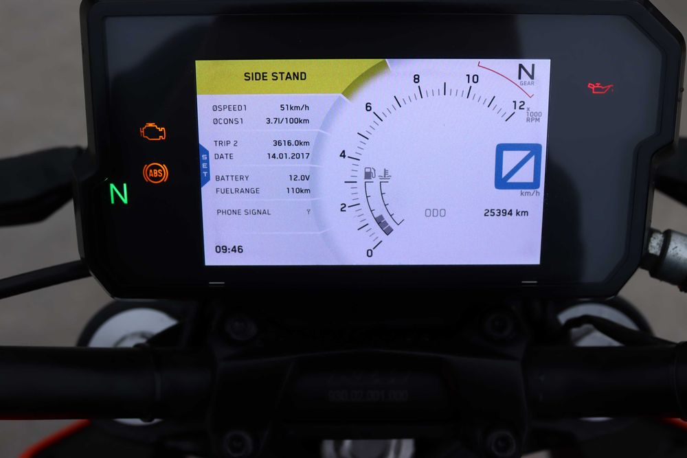 KTM Duke 390 Impec (18)