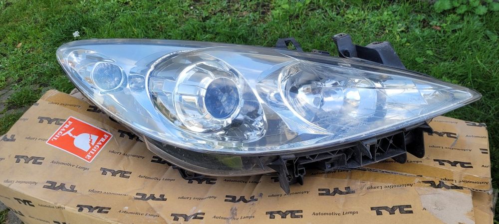 Reflektor/lampy Peugeot 307sw - TYC