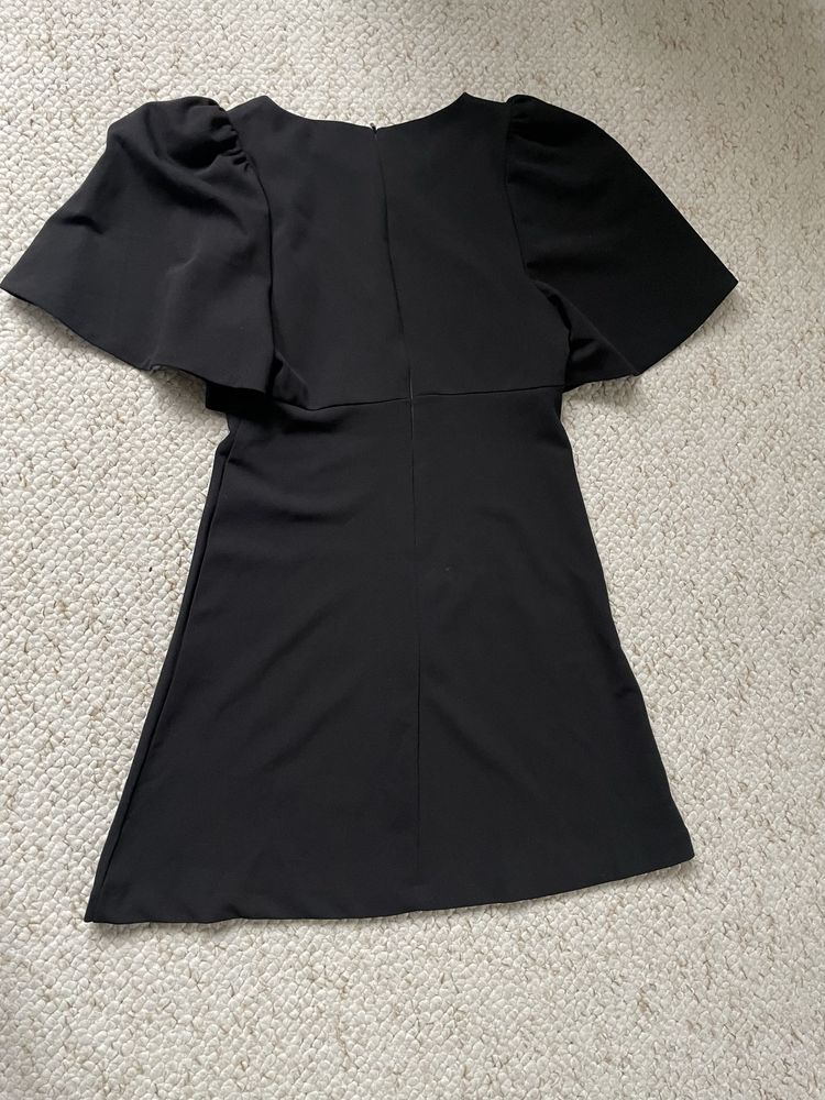 Sukienk nowa czarna Reserved M