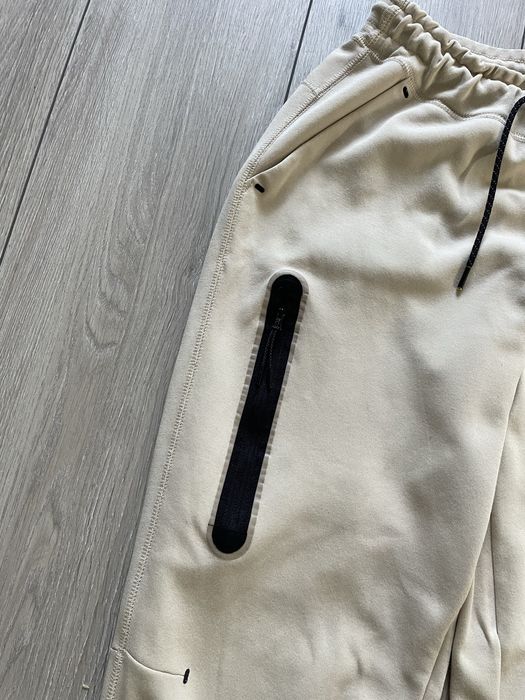 штани Nike Tech Fleece