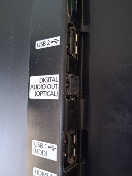 Telewizor 32" Samsung model UE32C5000QW