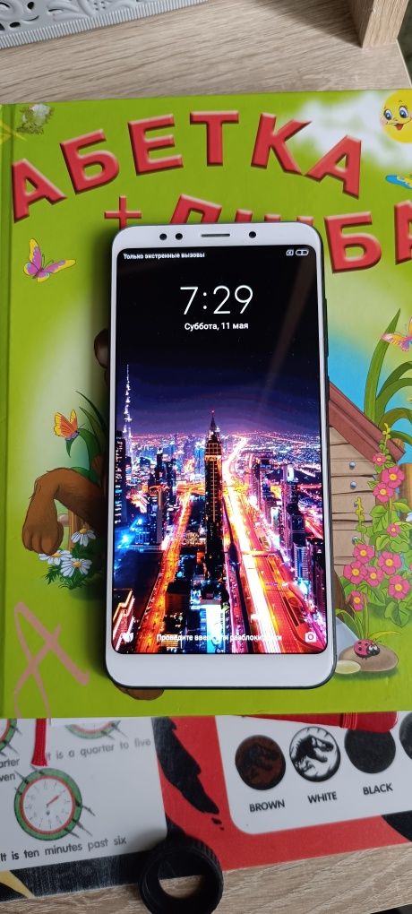 Смартфон Xiaomi redmi 5 plus 4/64