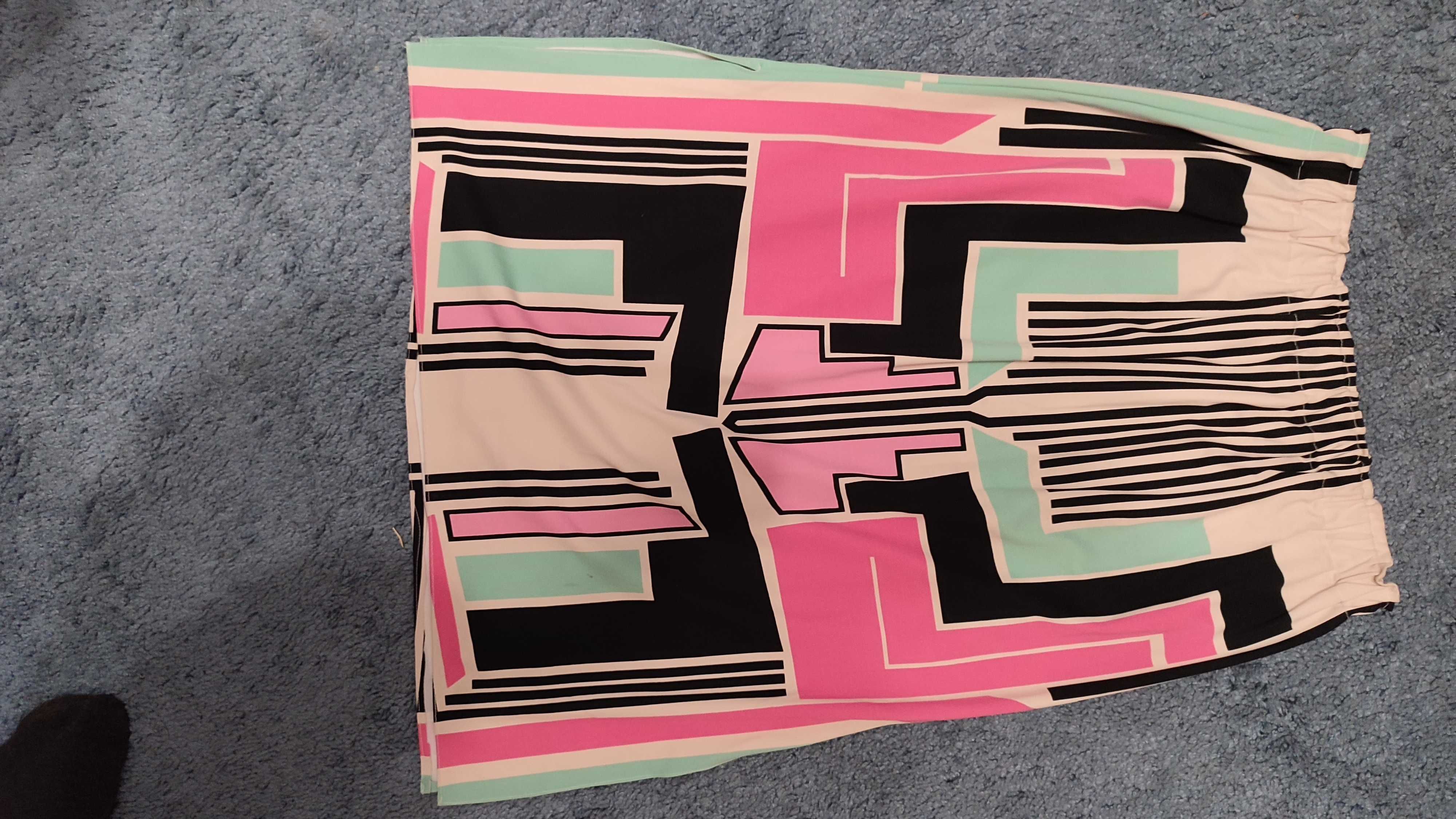 Kolorowa spódnica w geometryczny print roz.xl