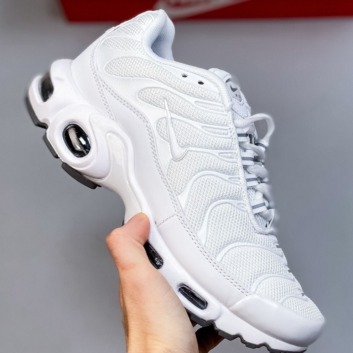 Nike Air Max TN   (для вас)