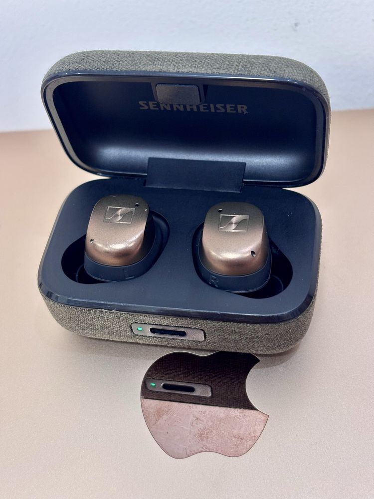 Наушники Sennheiser Momentum 4 gold
