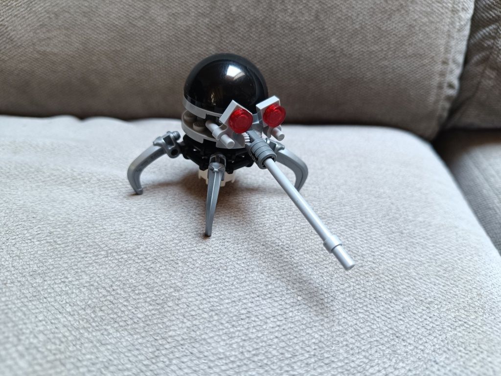 Zestaw dwóch mini zestawy lego star wars 911725 dwarf spider 911842