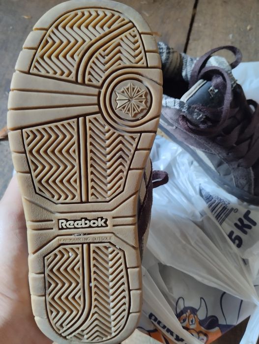 Продам Кросівки дитячі