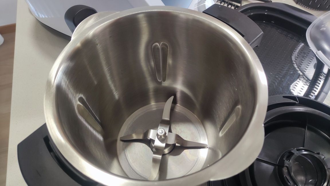 Robot monsieur cuisine Smart, como novo, garantia