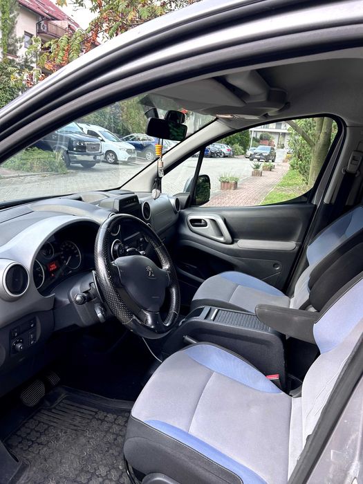 Peugeot Partner 1.6 BlueHDi Automat | CarPlay | LED | 1. właściciel