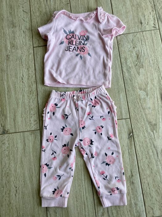 Komplet dresik Calvin Klein dziewczęcy 68-74