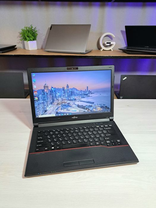 Ноутбук Fujitsu E544/i5-4210M/8 Gb/SSD 128 Gb/Intel HD 4600 до 2 Gb