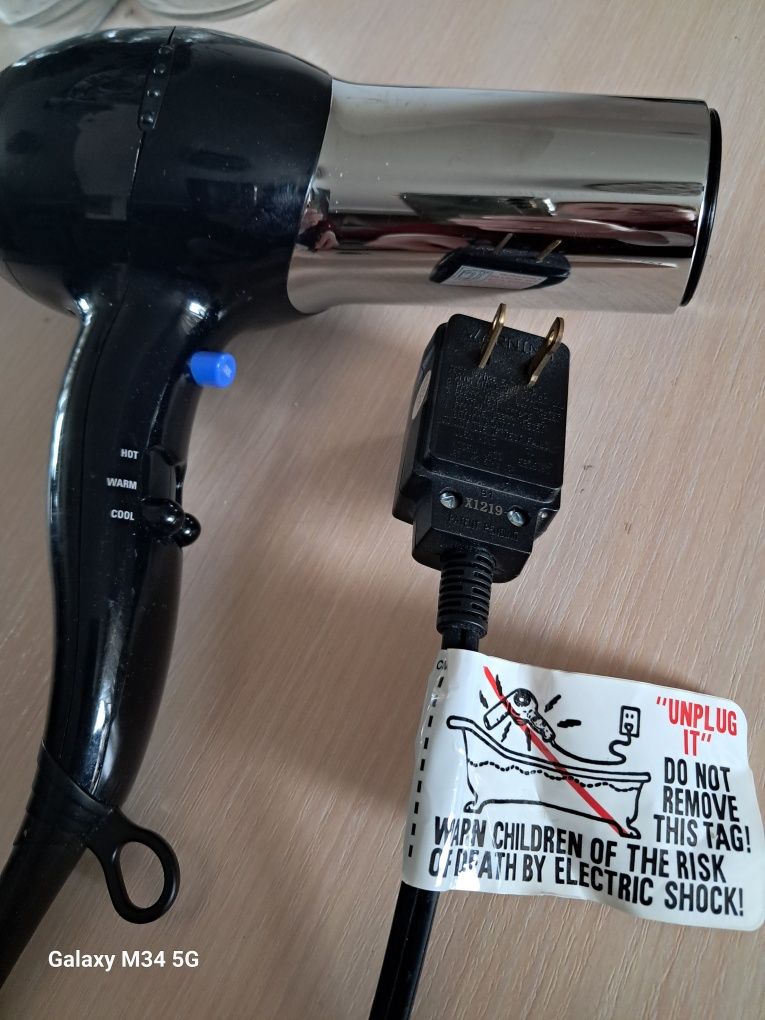 Професиональный Фен Conair 1875