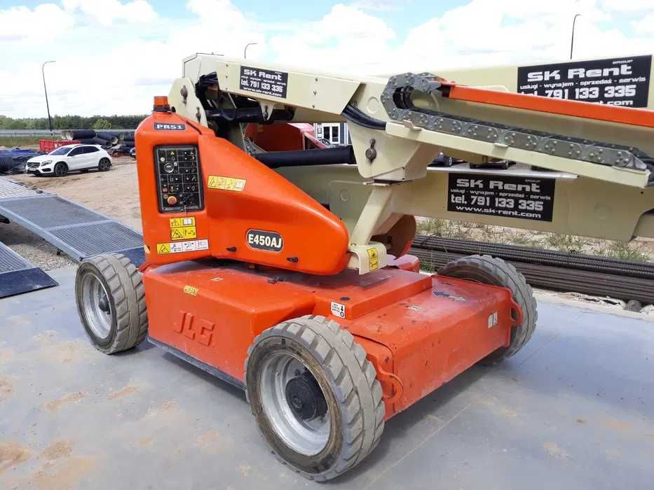 Wynajem podestu przegubowego elektrycznego JLG E450 AJ