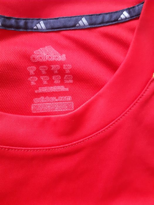 T-shirt w rozmiarze L