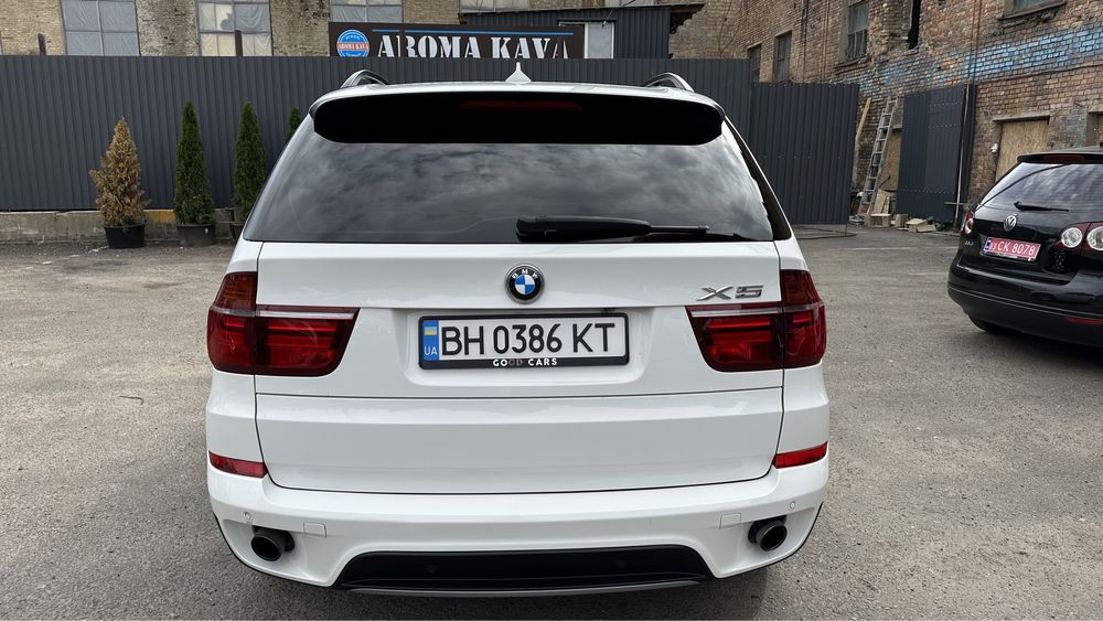 Авто BMW X5 E70