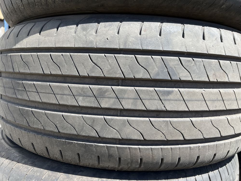 Шины б.у 275 50 R21 Goodyear EfficientGrip 2 SUV 113V 4 шт