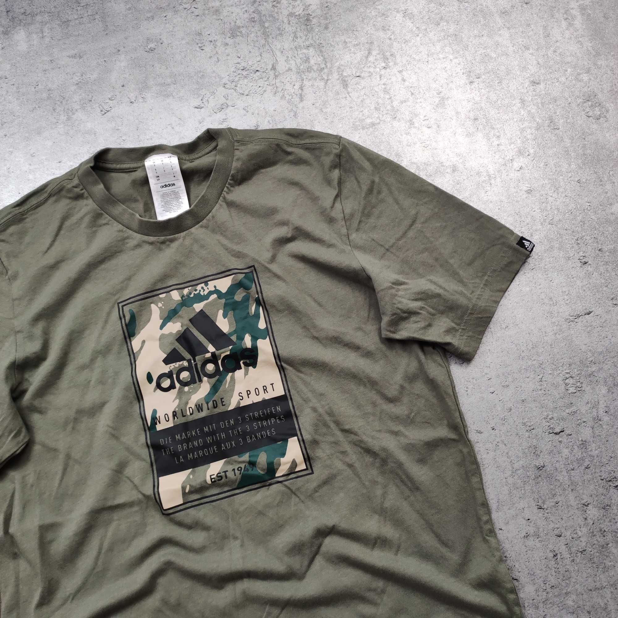 MĘSKA Bawełna Koszulka Oliwka Khaki Camo Nadruk Duże Logo Adidas