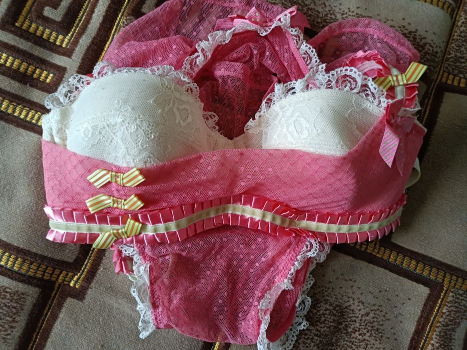 Комплект еротичної білизни