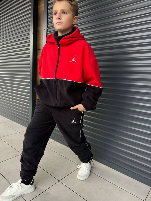 Крутой,флисовый, спортивный костюм для мальчиков