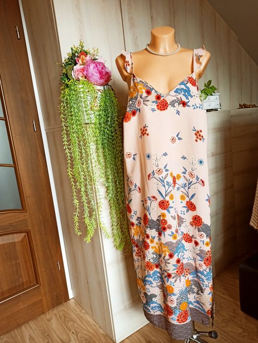 Sg Urocza letnia sukienka 40 , L sukienka Midi na ramiączkach 40