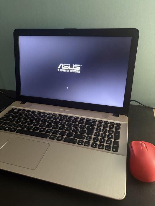 Portátil Asus X541UV – Excelente Estado!