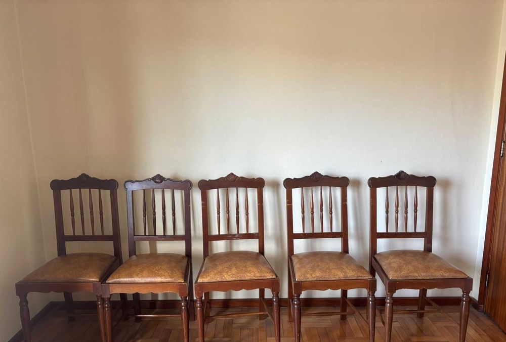 móveis vintage/clássicos