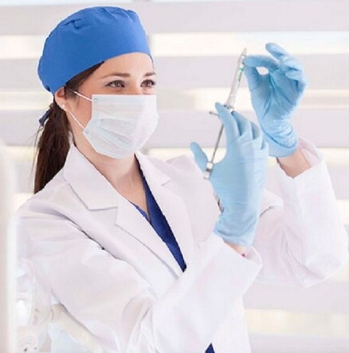 Надам послуги медсестри