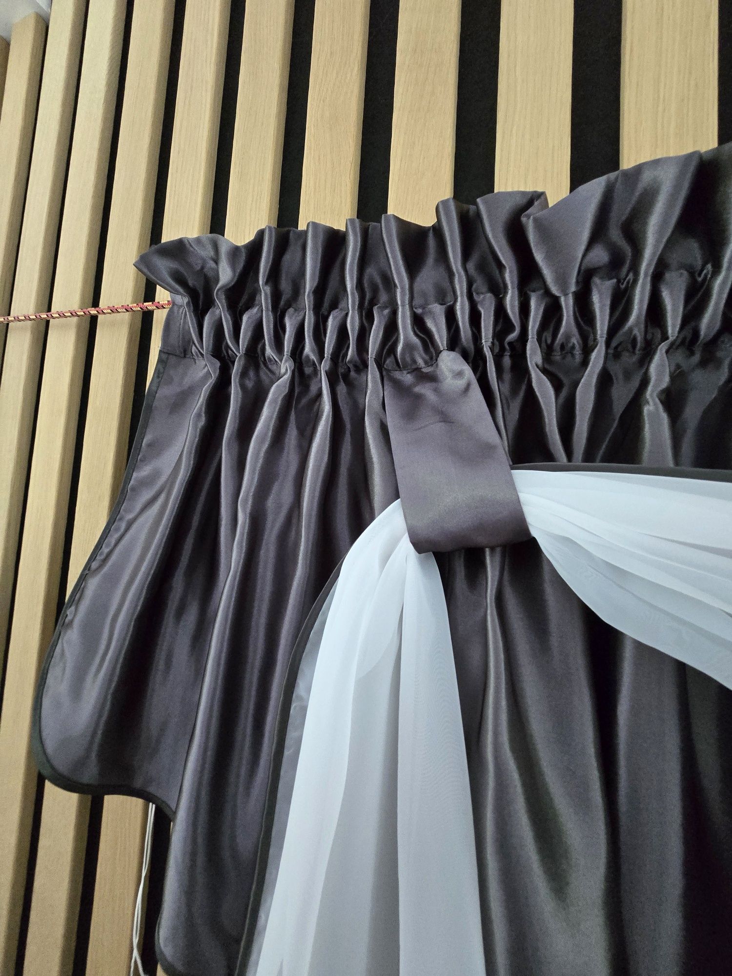 Piękny duży lambrekin 210cm Eurofirany