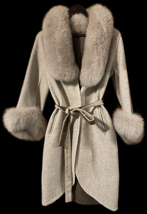 Szary płaszcz z alpaki, rozmiar S