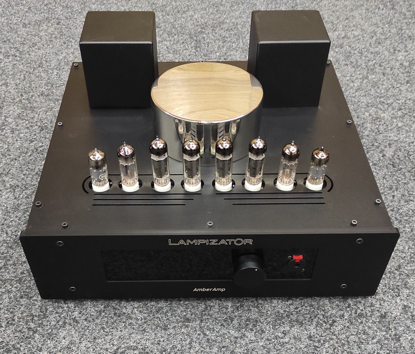 Ламповый усилитель со встроенным  ЦАП  Lampizator Amber Amp/DAC