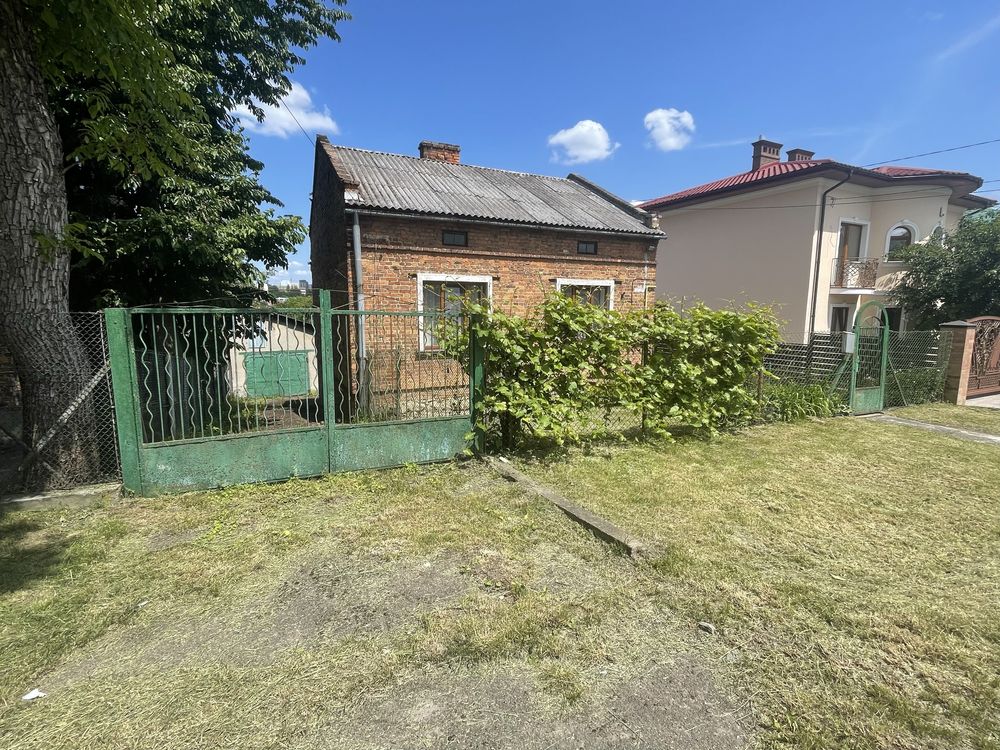 Продаж будинку неподалік центру Львова вул. Варшавська 5.8 соток