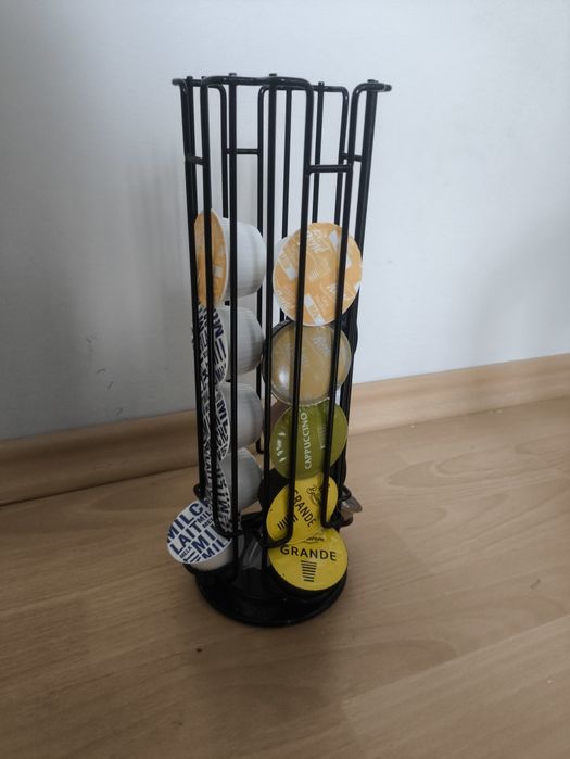 Ekspres na kapsułki DeLonghi Nescafé Dolce Gusto GenioS PLUS GWARANCJA