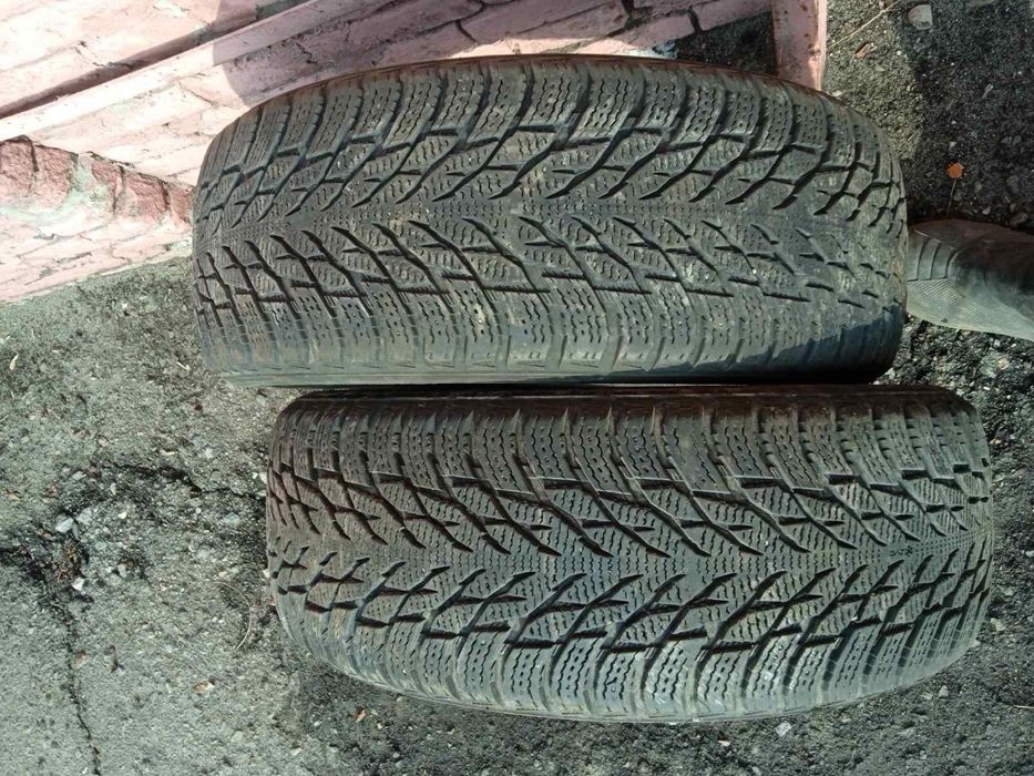 205 55 17 nokian hakkapelita r3 зима 2 штуки протектор 80%