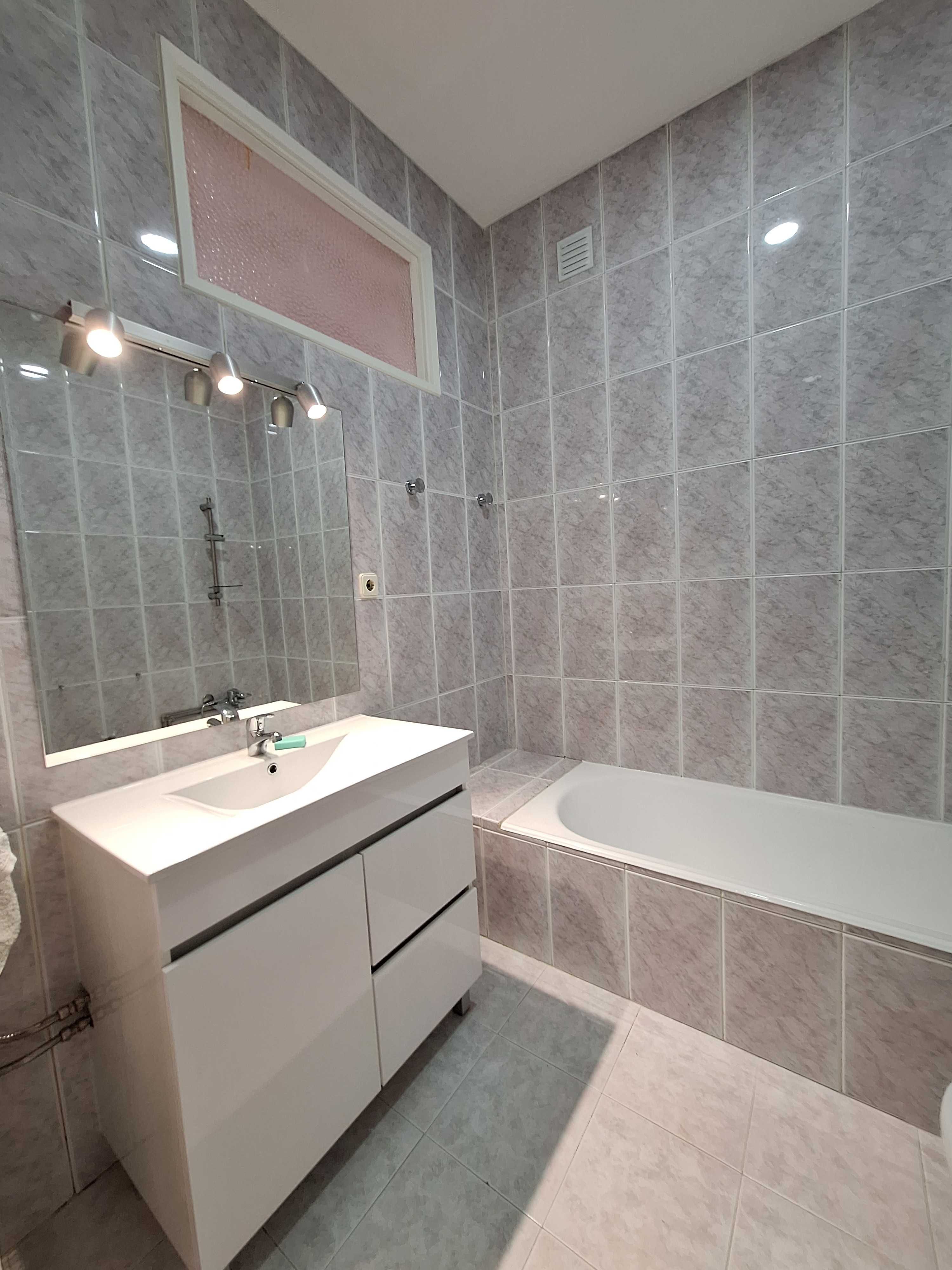 Aluguer de Apartamento T2+1  ao Jardim de Arca d' Água, Paranhos