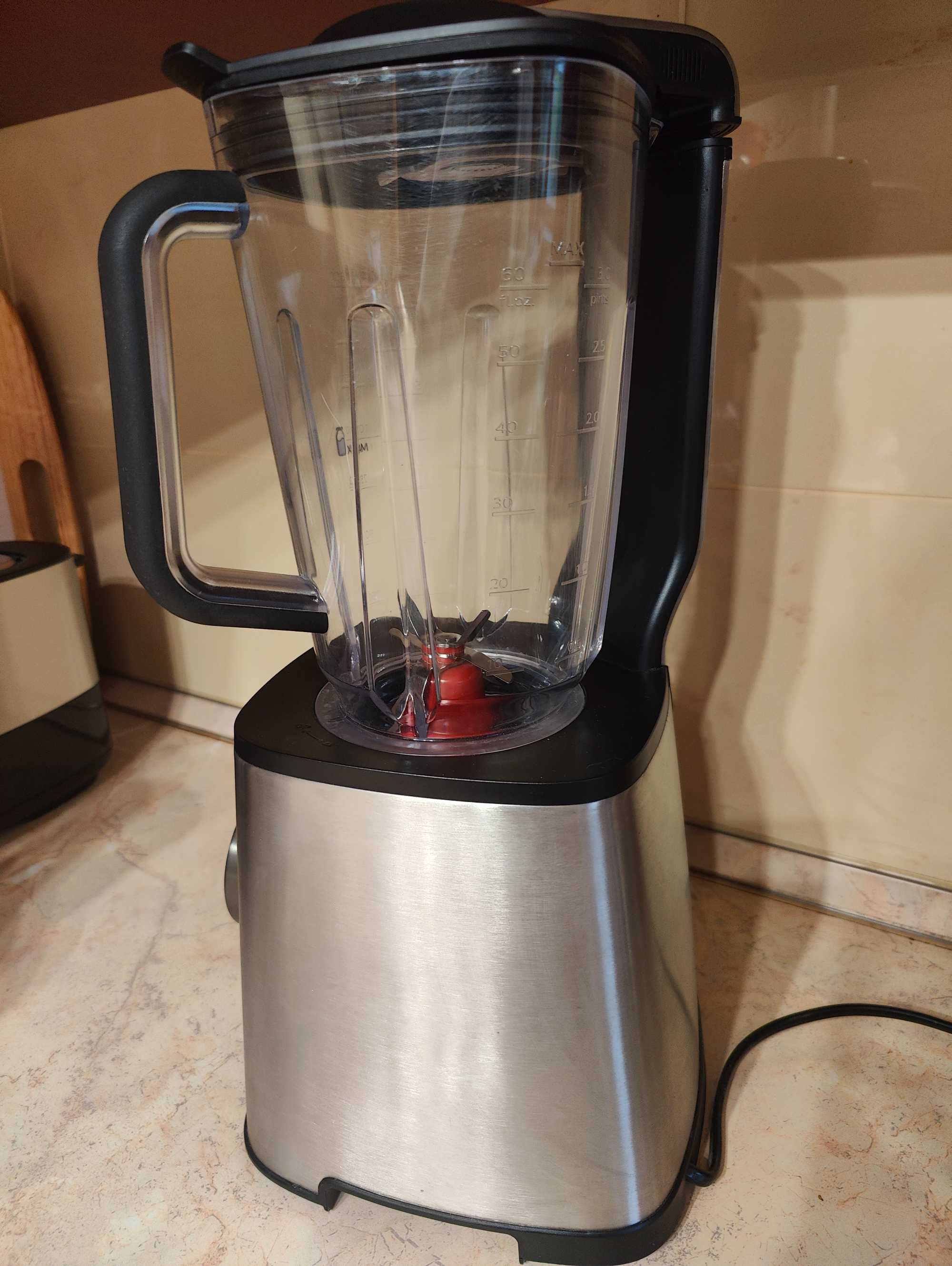 Blender kielichowy próżniowy Philips HR3756