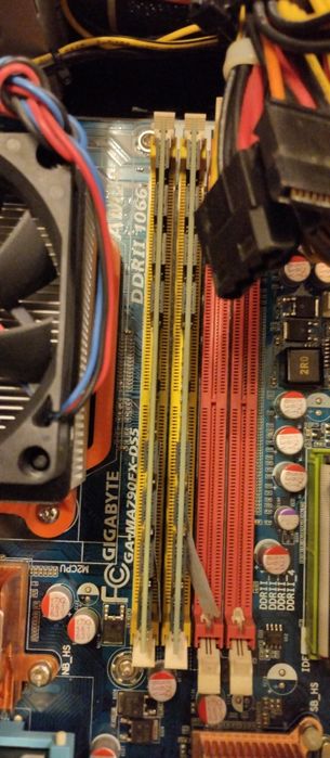 Komputer Athlon 64x2 3800,8GB RAM, grafika GT 710 1Gb, HDD260GB, Win7