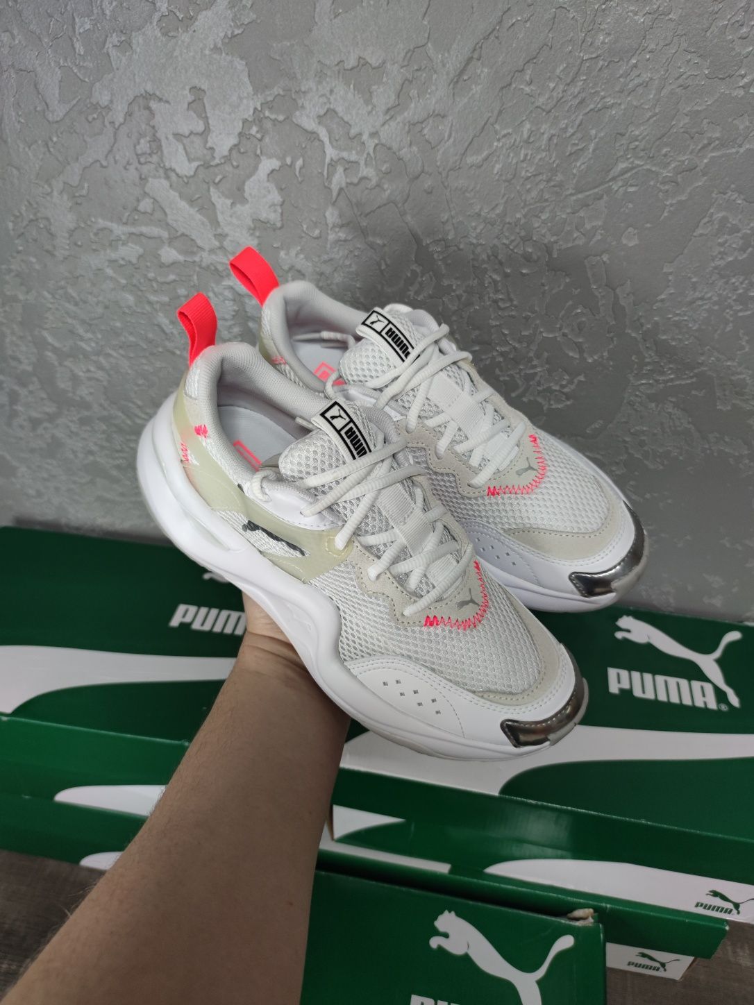 ОРИГИНАЛ 100% Новые! PUMA Rise, женские кроссовки, р. 38,  брендовые