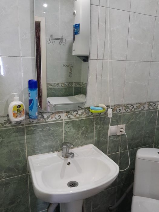 Кімната подобово, 400 грн ос томо центр,комната посуточно катрановка