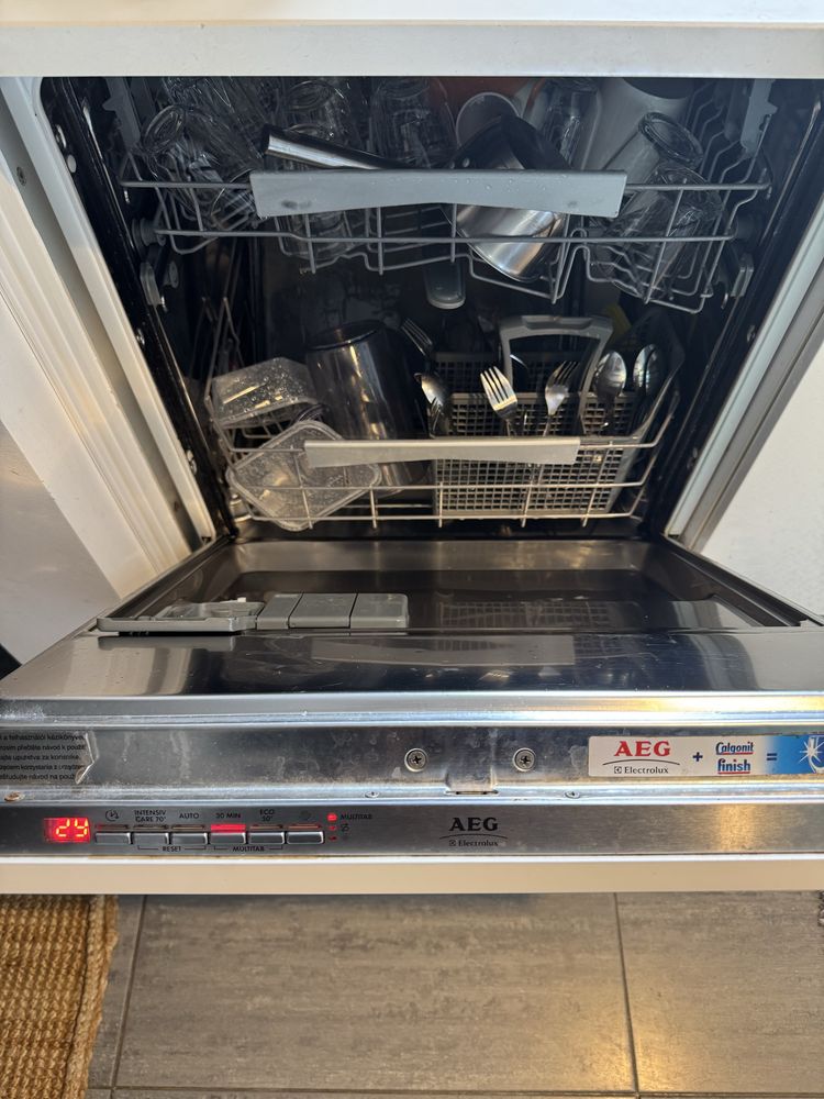 Máquina de Lavar Loiça AEG Electrolux – Encastre