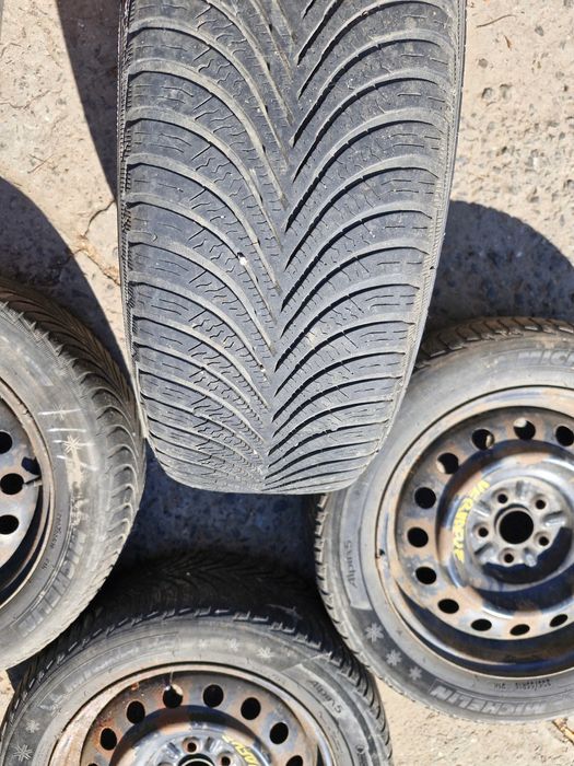 Продам колеса взборі 205/55 16 Michelin Alpin 5 5x100 Toyota,Vw,Audi