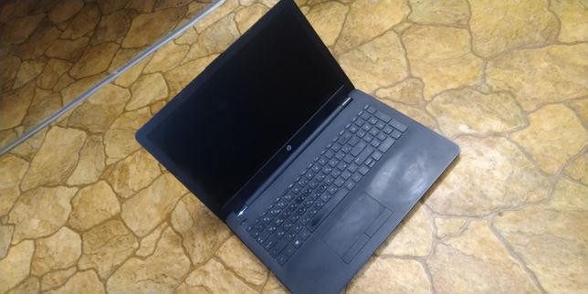 Ноутбук HP 15-bw636ur 2019 новый